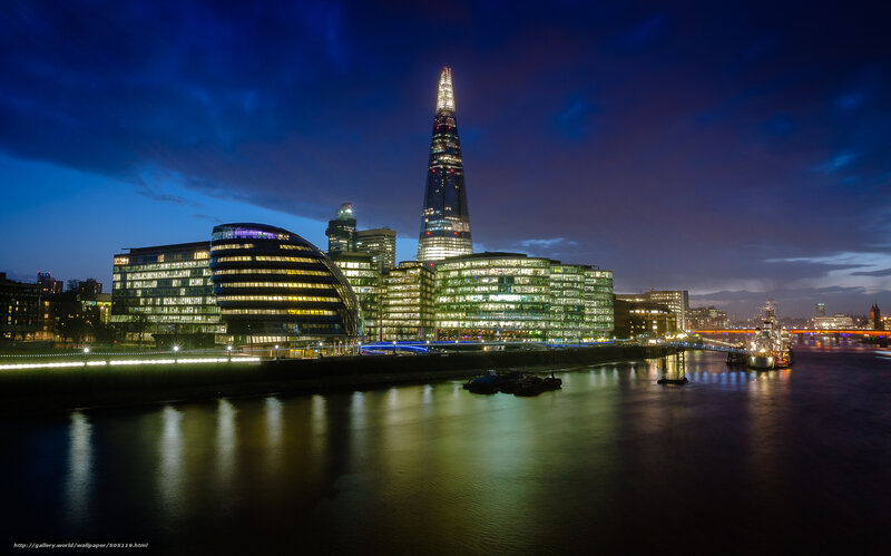 London skyline at night