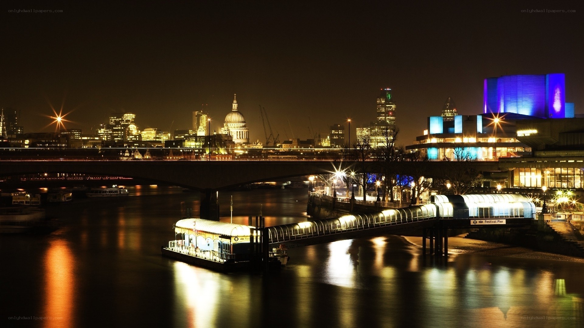 London skyline at night