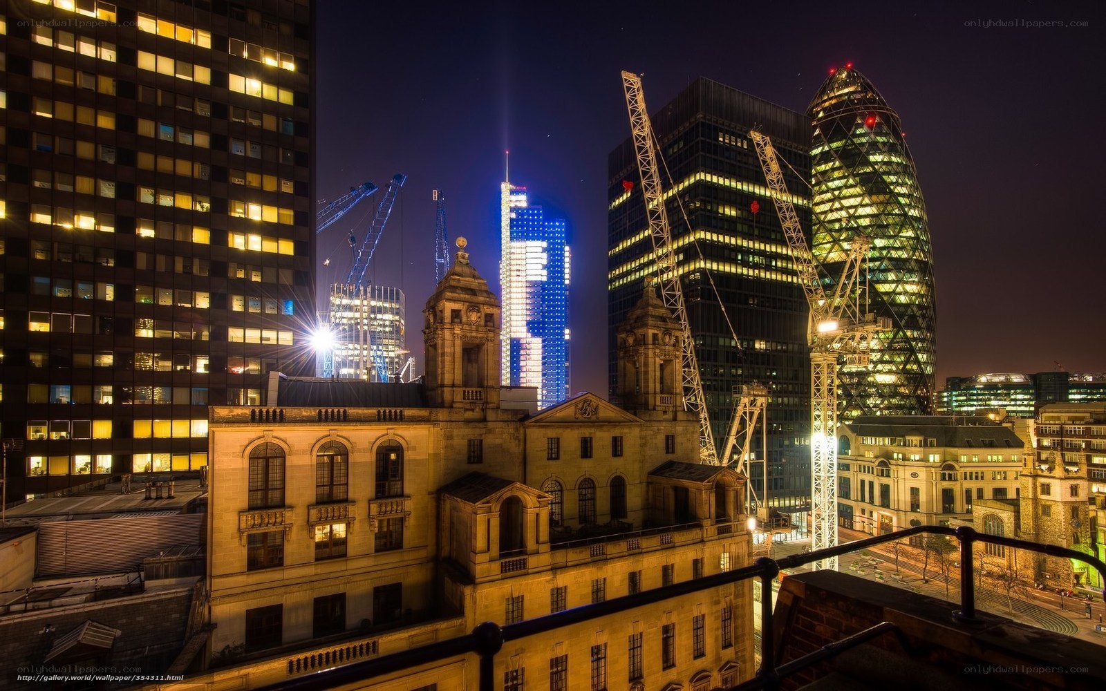 London skyline at night