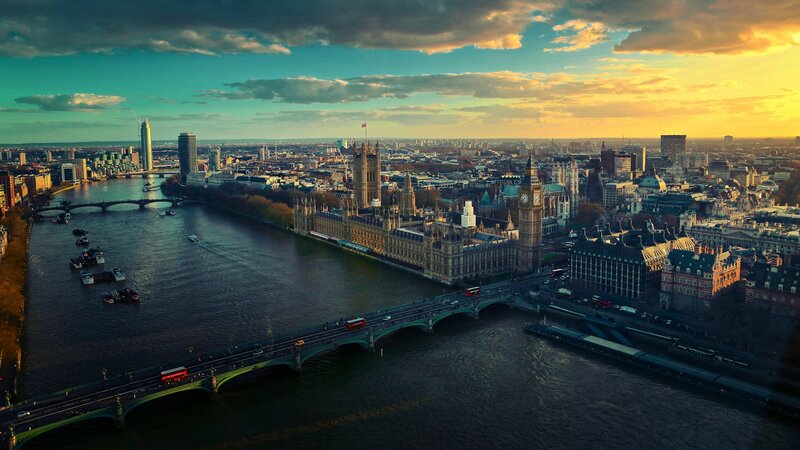 London Skyline at Sunset — Gold