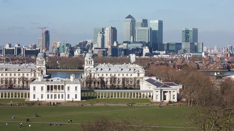 London skyline with Canary Wharf