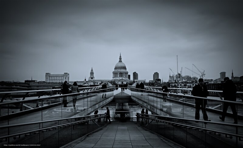 London skyline with St. Paul's Cathedral