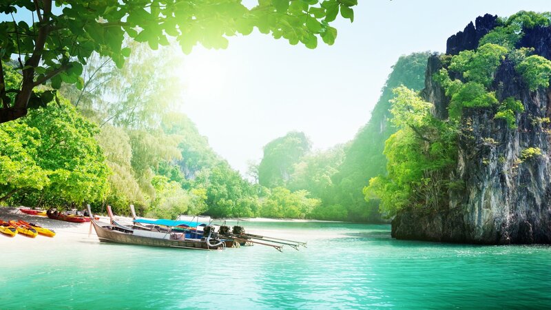 Longtail Boats on Beach — Green