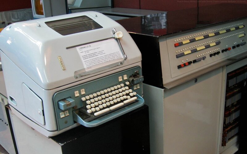 Lorenz LO 15 computer terminal