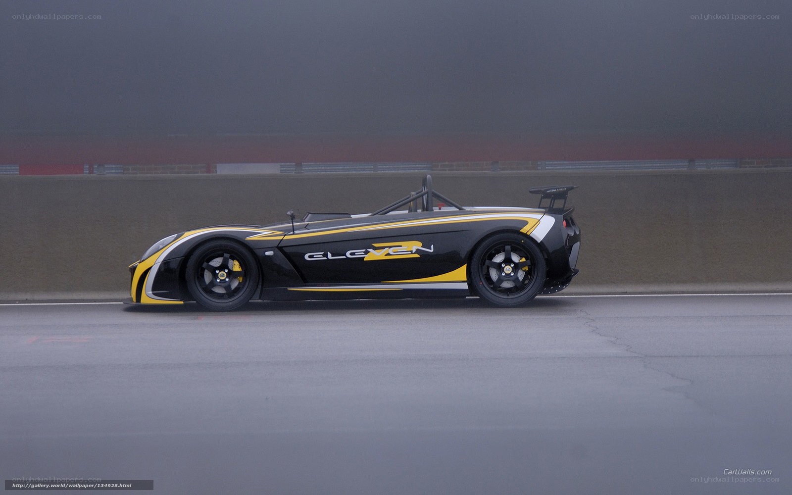 Lotus 3-Eleven on racetrack
