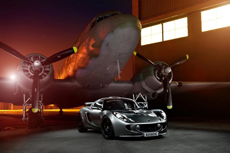 Lotus Elise and vintage airplane