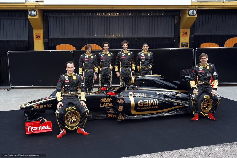 Lotus F1 team photo