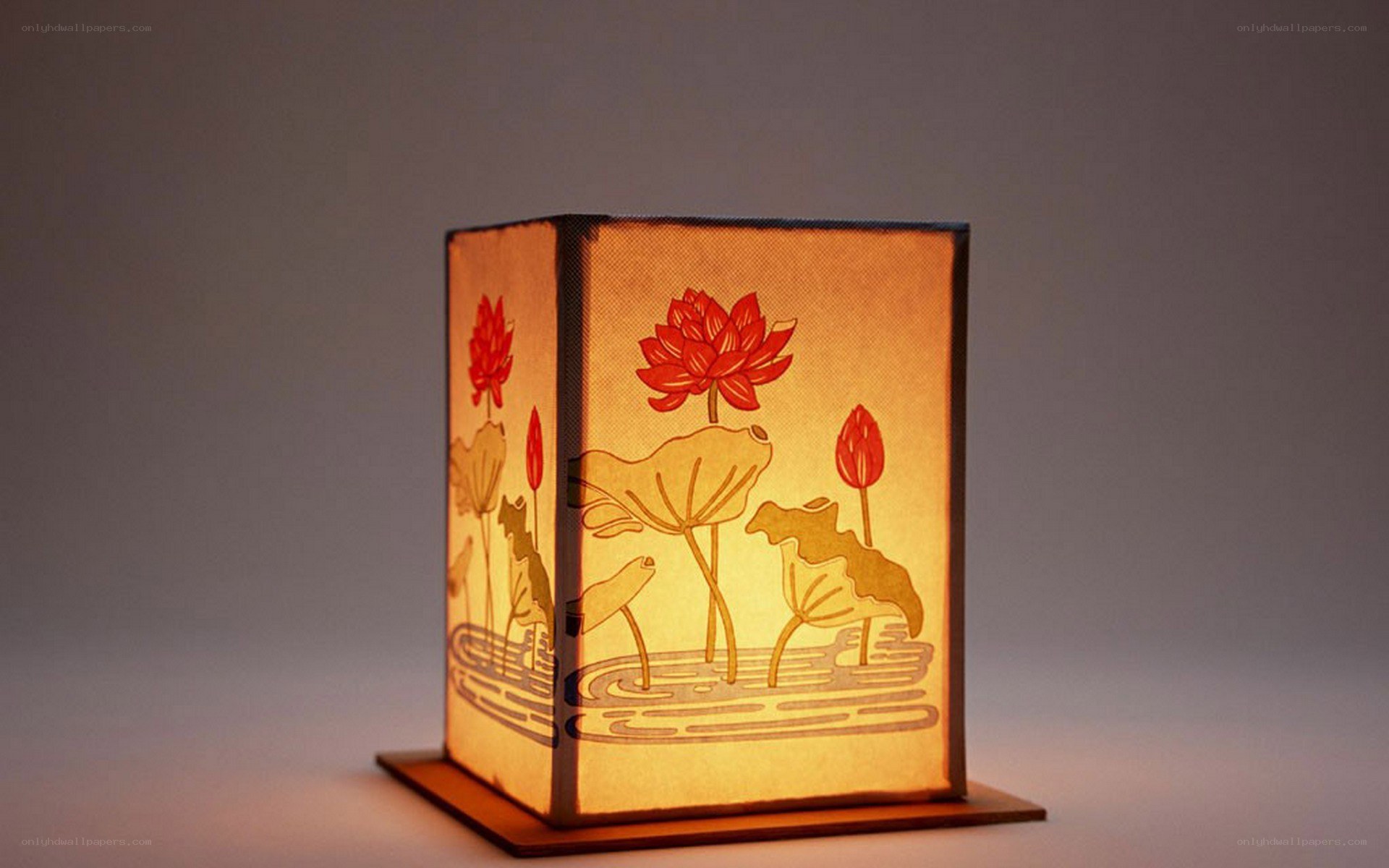 Lotus lamp with paper design