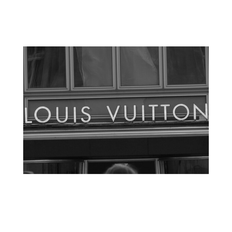 Louis Vuitton Sign