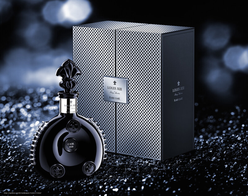 Louis XIII Rare Cask bottle and box
