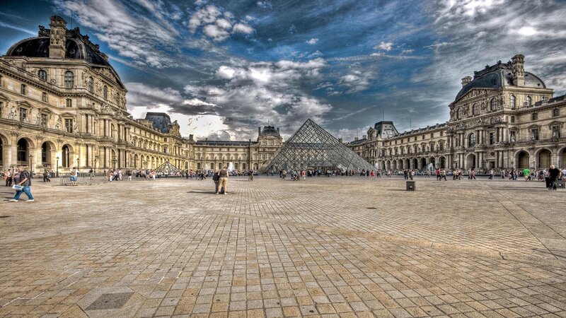 Louvre Pyramid and Courtyard — Blue