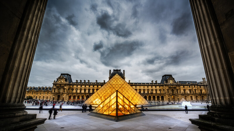 Louvre Pyramid at Dusk — Gray, Dramatic