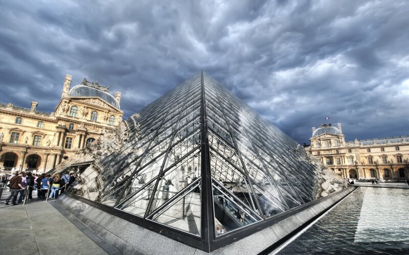 Louvre Pyramid — Gray, Dramatic