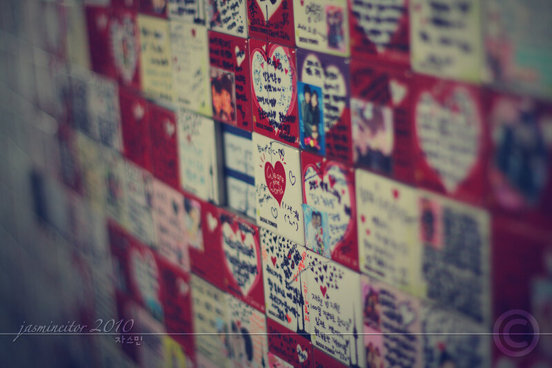 Love notes at Seoul Tower