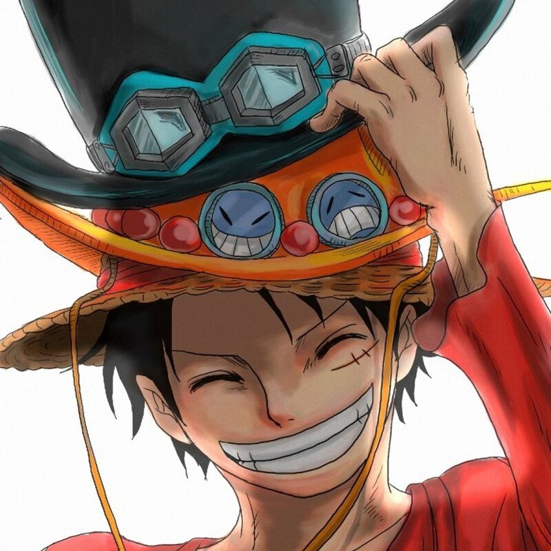 Luffy smiling with hat