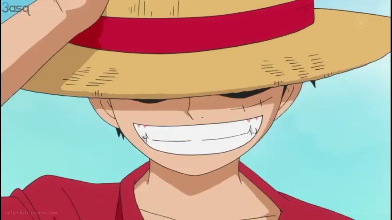 Luffy smiling with straw hat