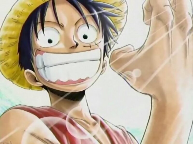 Luffy smiling with straw hat