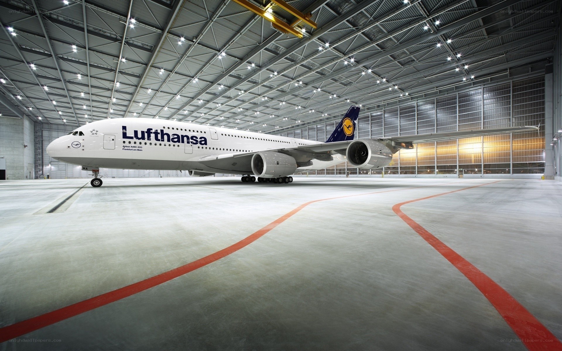 Lufthansa A380 in hangar