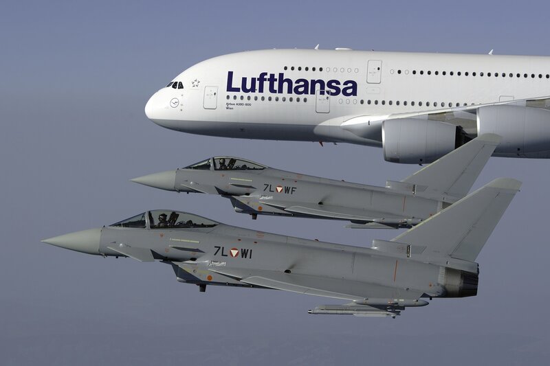 Lufthansa A380 with Jets
