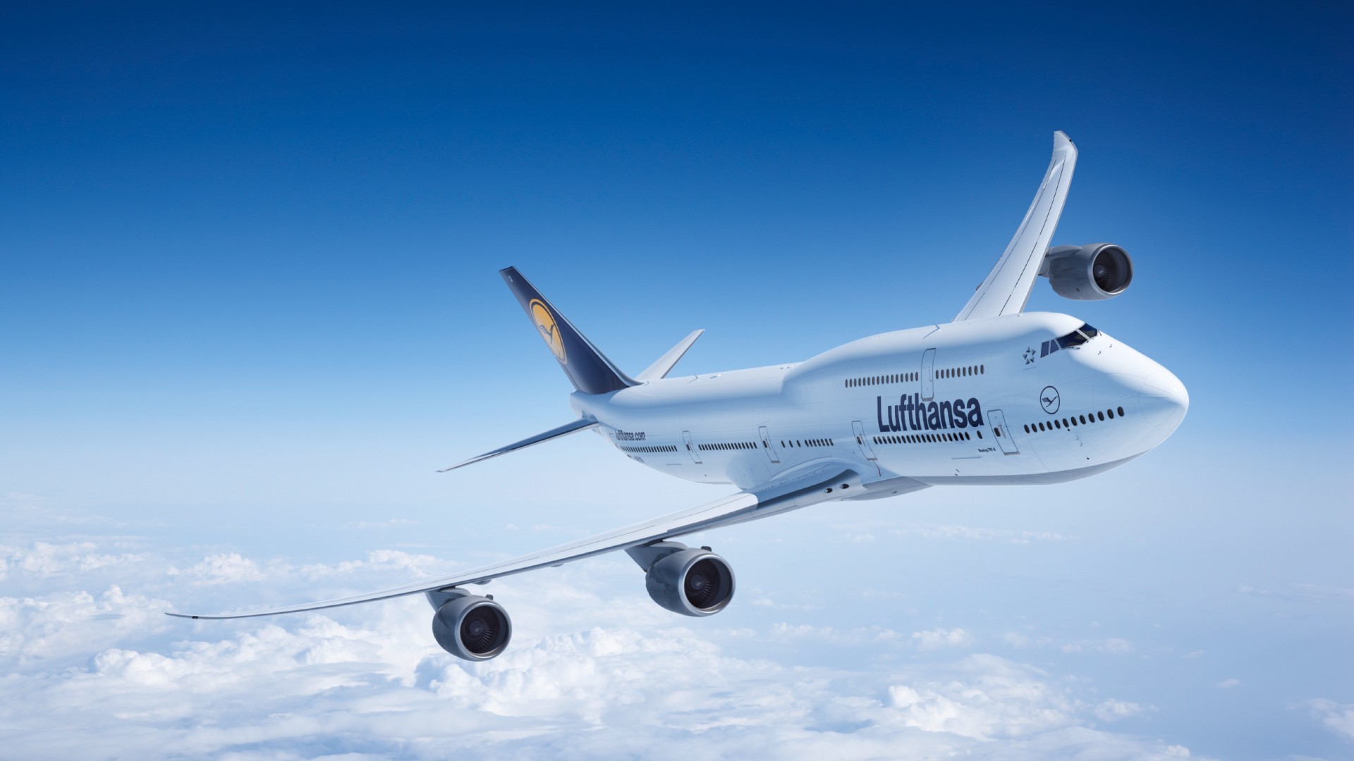 Lufthansa Boeing 747 in flight