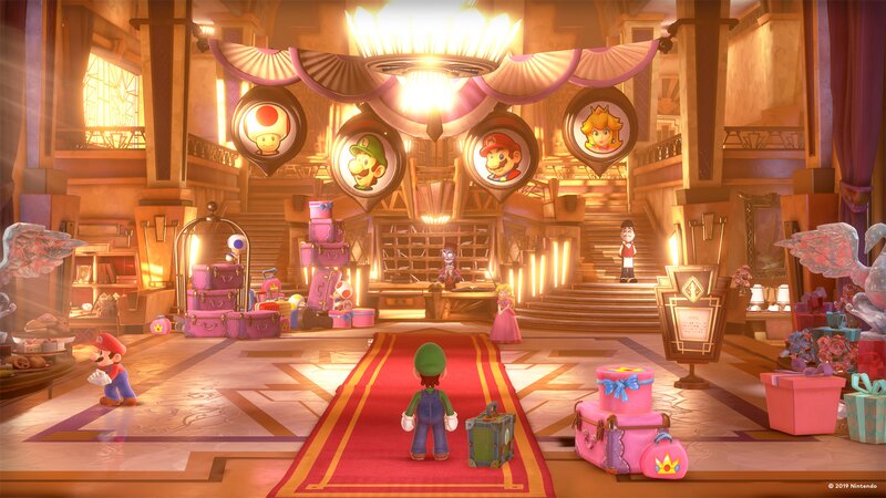 Luigi in Hotel Lobby