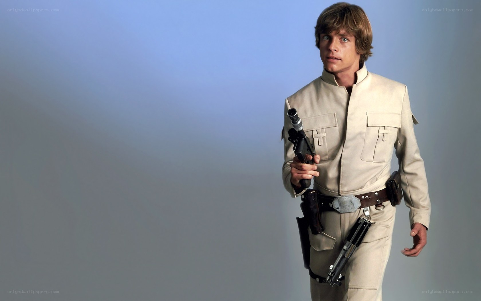 Luke Skywalker in beige uniform