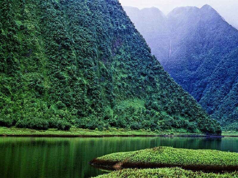 lush green mountains and lake
