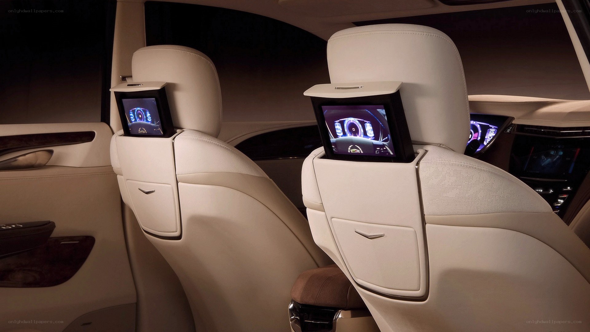 Luxury car rear entertainment