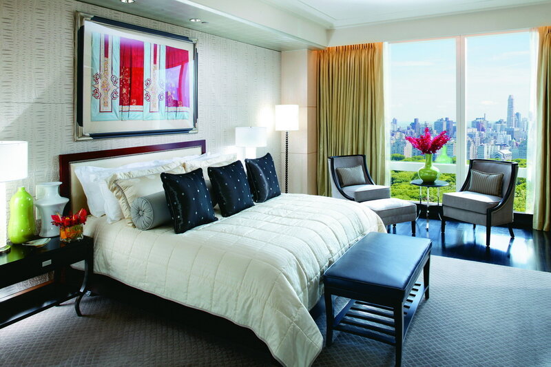 Luxury Hotel Bedroom — White