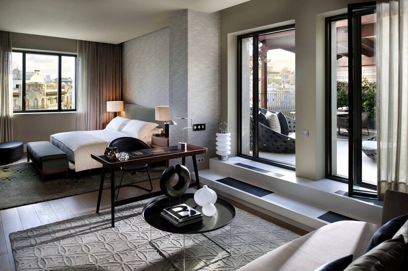 Luxury Hotel Room — Gray