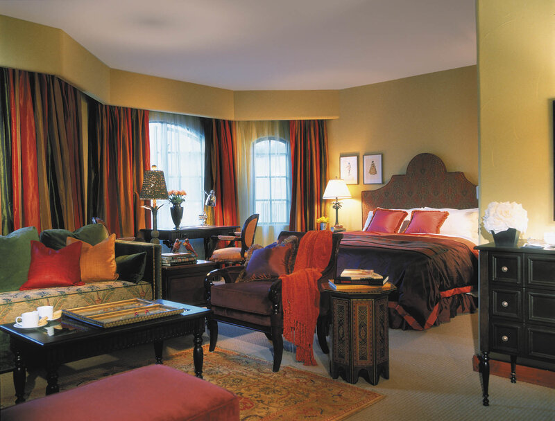Luxury Hotel Room — Red