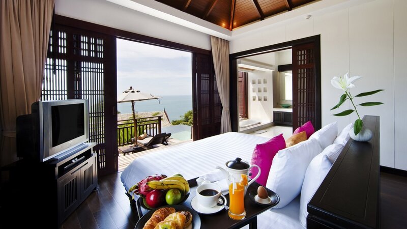 Luxury Hotel Room — White, Serene