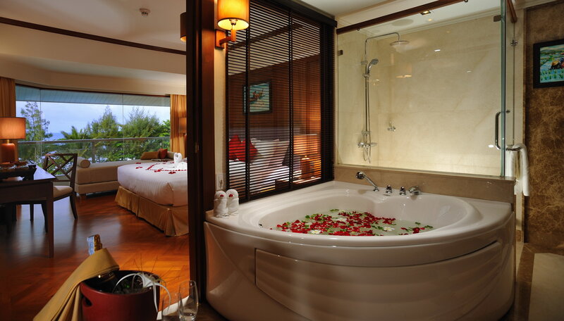 Luxury hotel room with bathtub