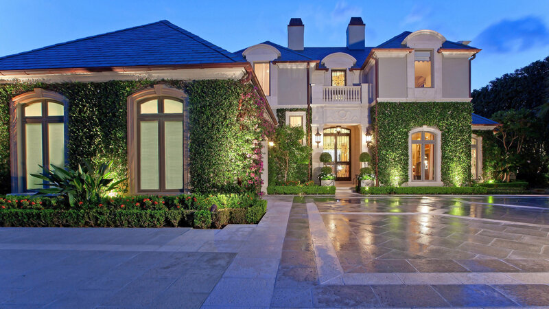 Luxury House at Dusk — Green