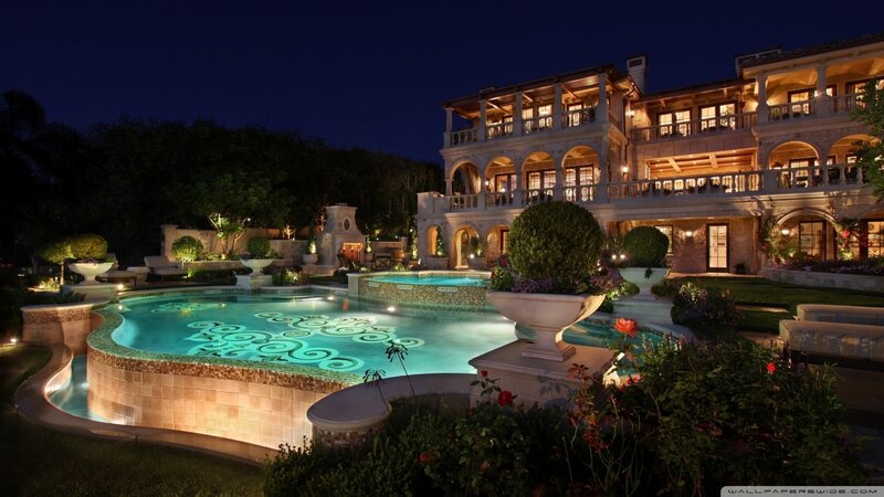 Luxury House at Night — Blue
