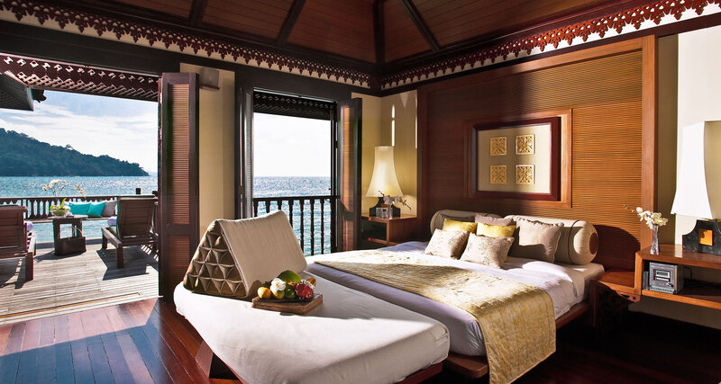 Luxury Ocean-view Bedroom