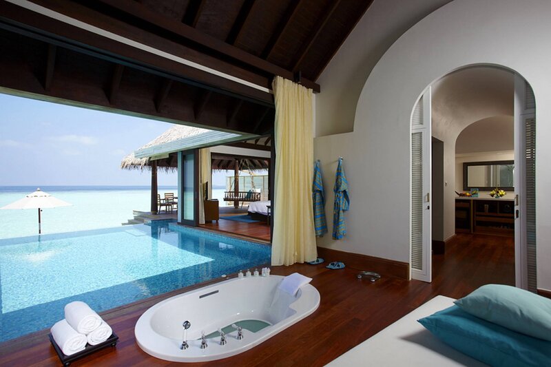 Luxury Ocean Villa — Blue