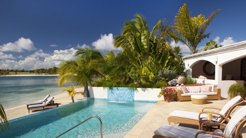 Luxury Pool and Beach