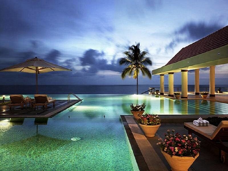 Luxury pool overlooking the ocean