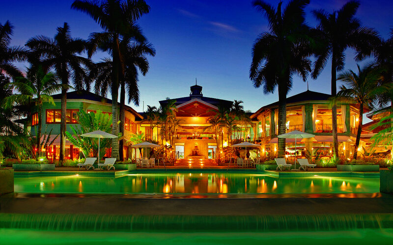 Luxury Resort at Night — Green