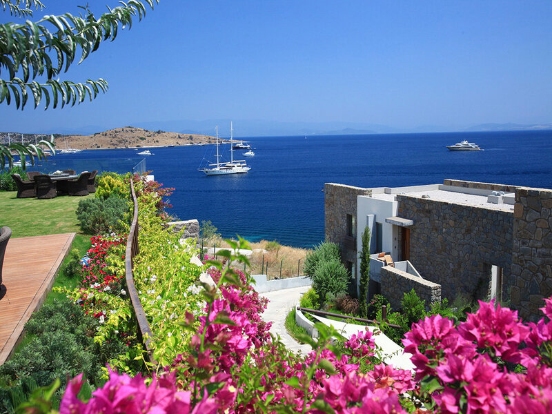 Luxury Villa by the Sea