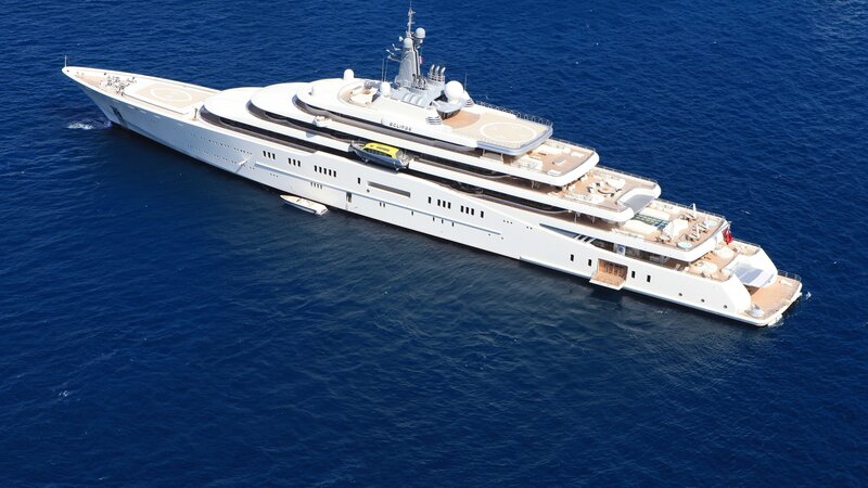Luxury Yacht at Sea — Blue, Serene
