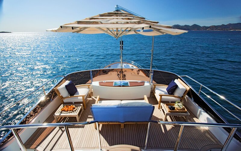Luxury Yacht Deck — Blue, Serene