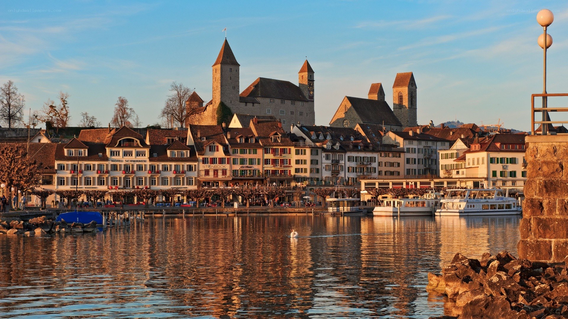 Luzern cityscape at sunset