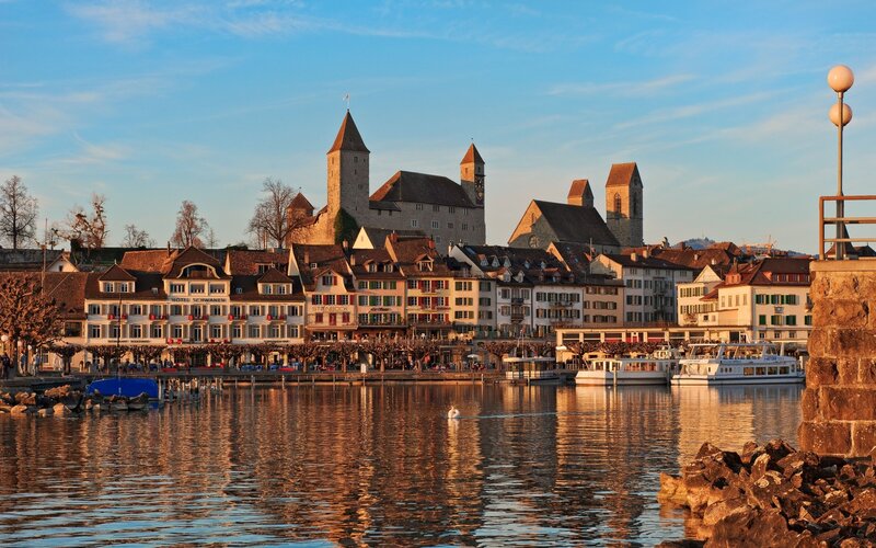 Luzern cityscape at sunset