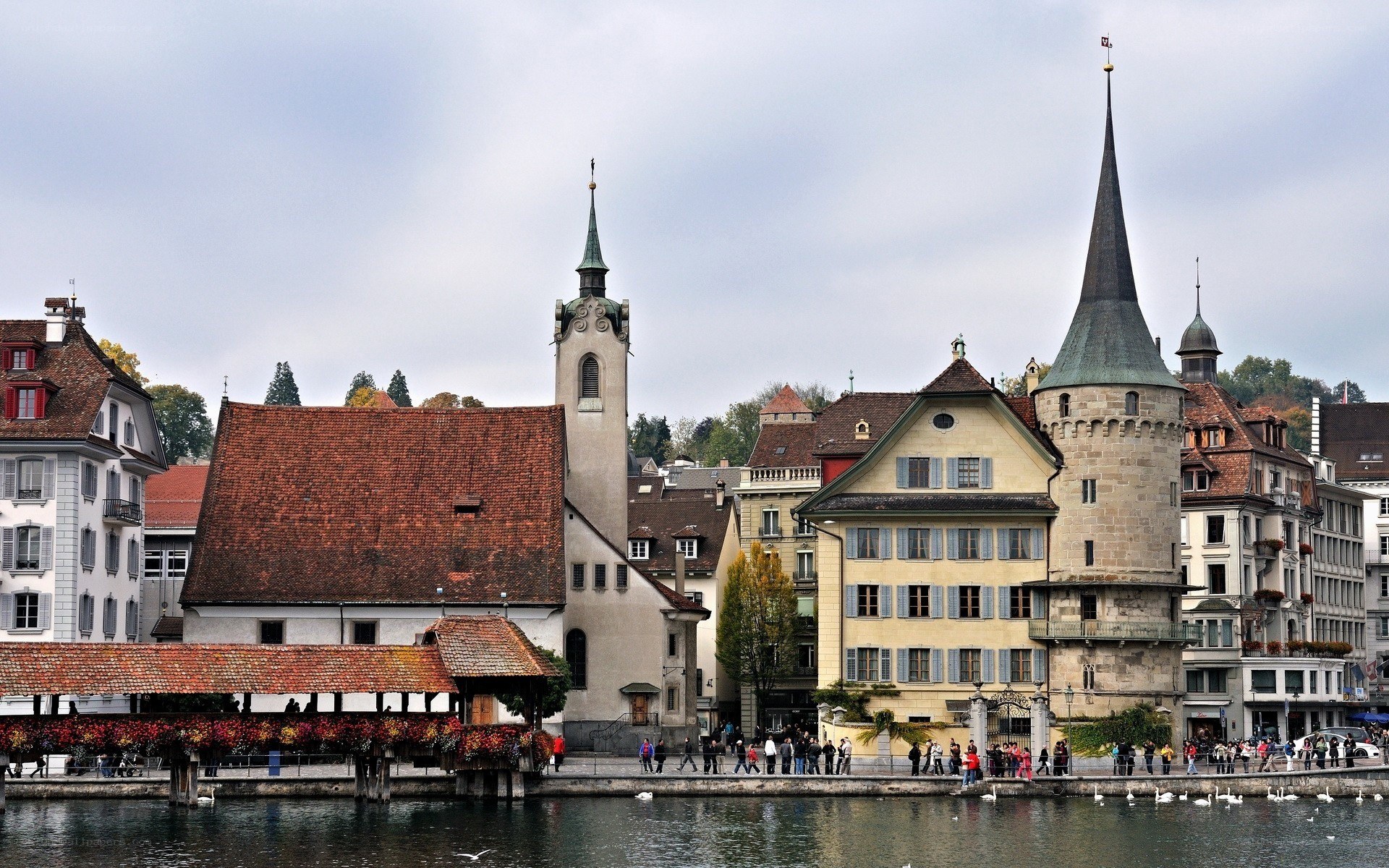 Luzern cityscape with historic buildings