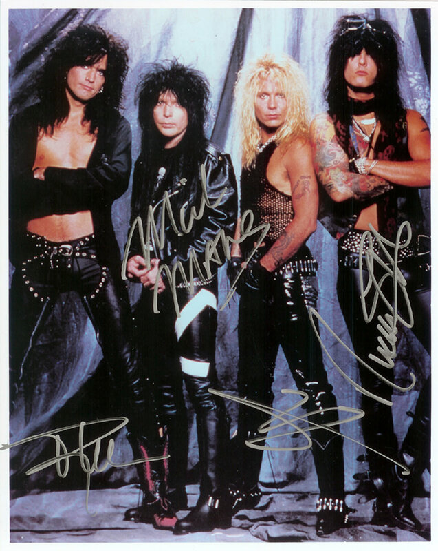 Mötley Crüe band photo