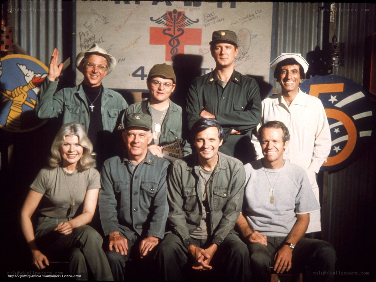 M*A*S*H cast photo