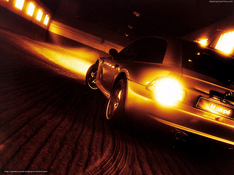 M Coupe racing at night