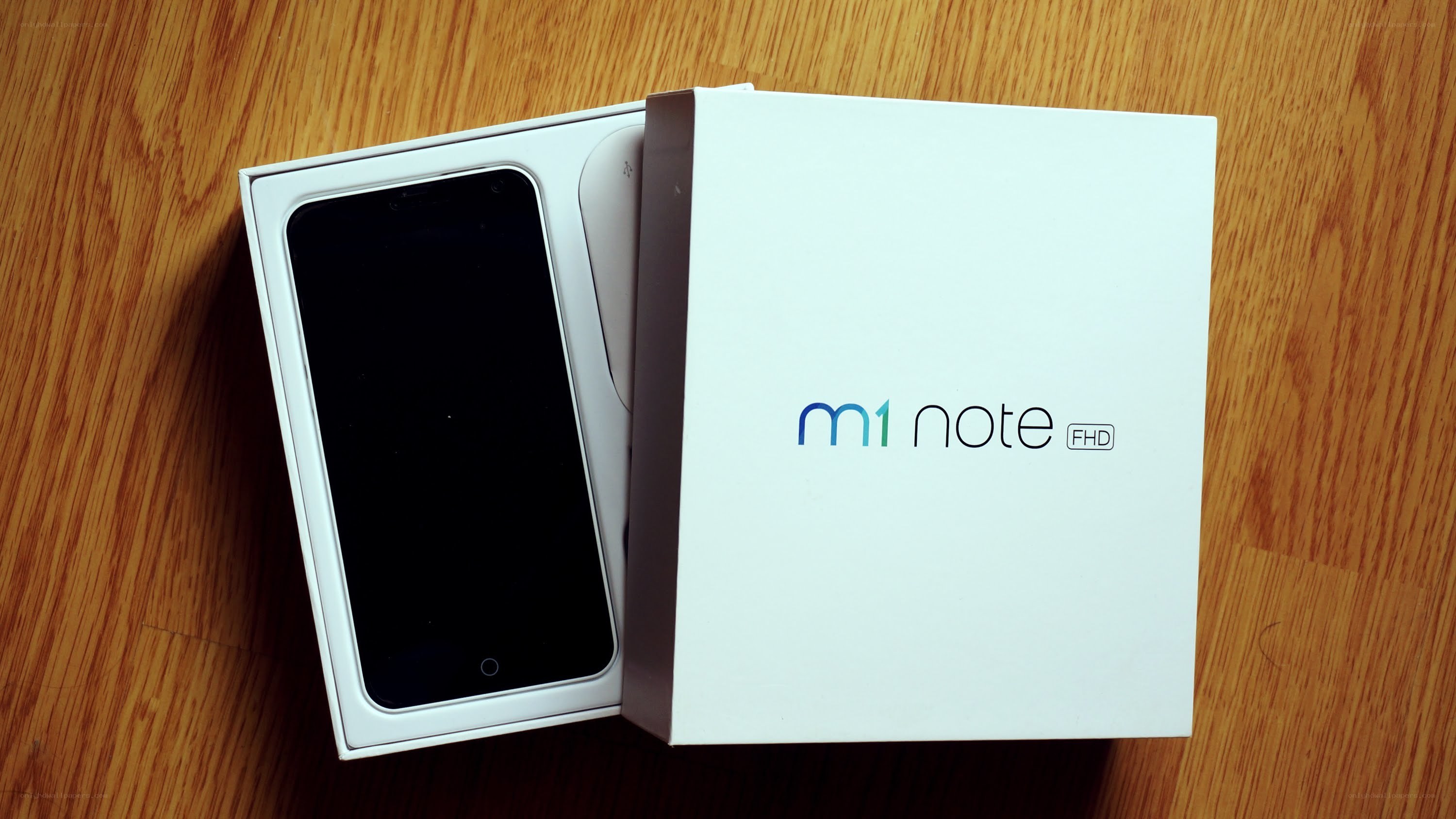 M1 Note FHD phone unboxing